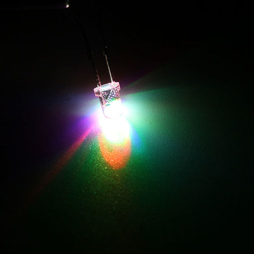 Immagine di 3mm 2.5-3.2V RGB Bright Colorful Flash LED F3 Light Emitting Diode For Christmas Tree Kit